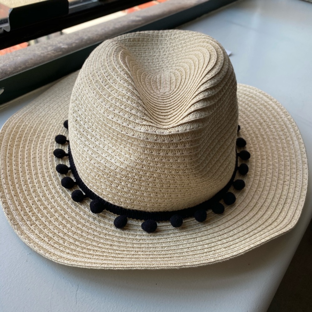 Sole Society Straw Hat NWOT